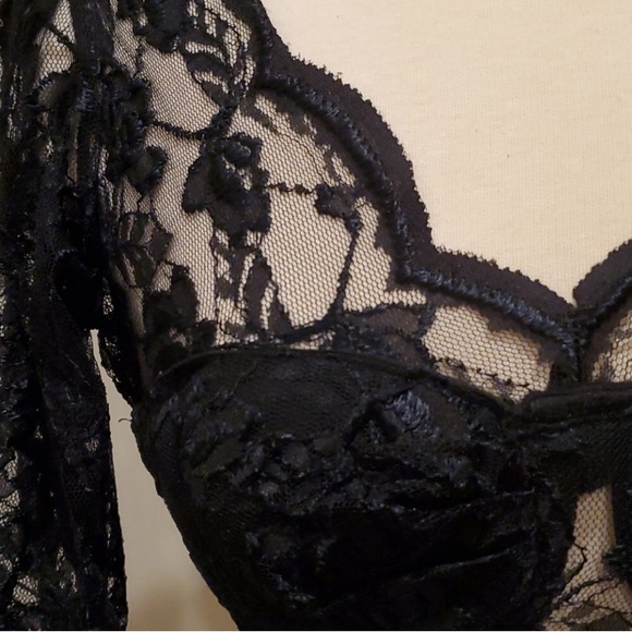 *Rare* Vintage Black Lace Open Back Corset Crop Top - Picture 2 of 15